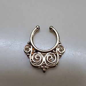 Fashion Nose Jewerly- in gold